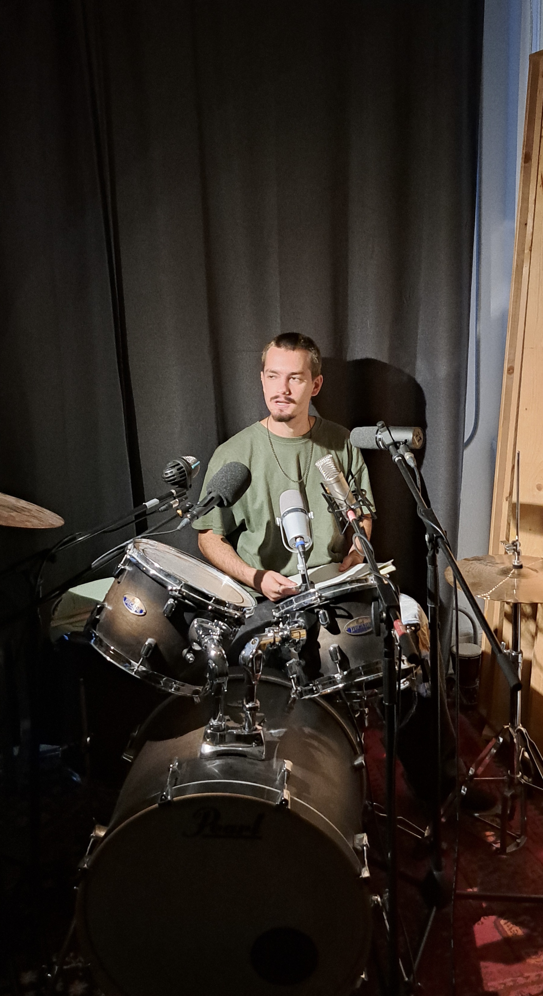 Yannick at Drums Video
